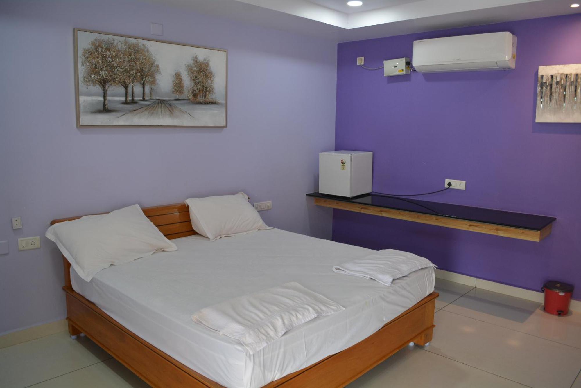 Yanam Resorts Extérieur photo